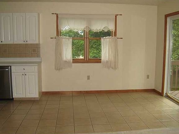 3rd image of 1116 Nicole Renee Dr