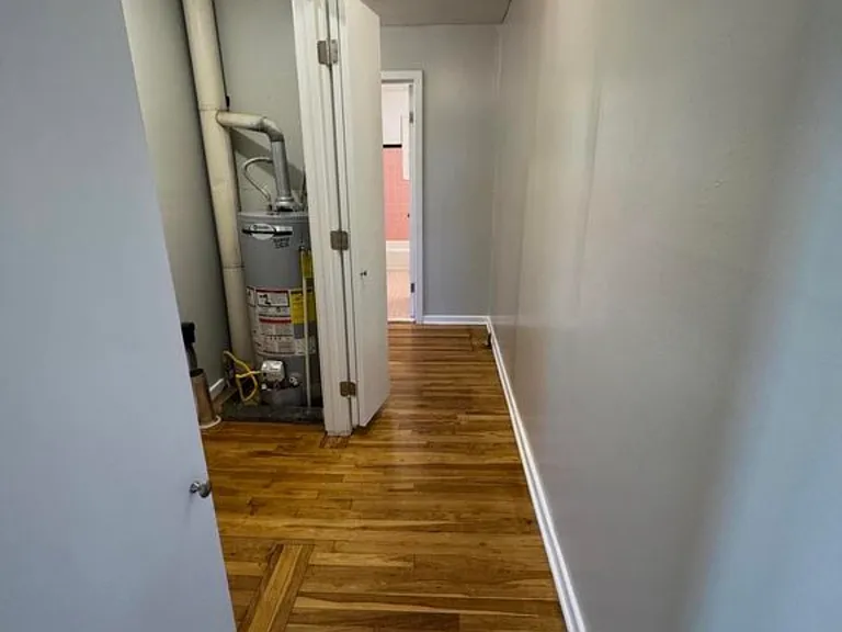 1141 Hollywood Dr #1141 — Photo 3