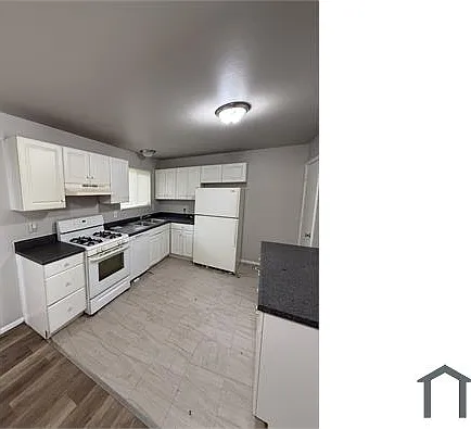 3 bed, 950 sqft, $1,270 — Photo 4