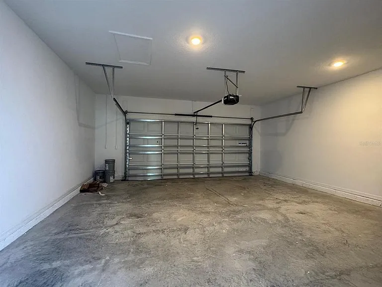 6467 Trailblaze Bnd — Photo 26