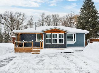 129 1st Ave, Tay, ON L0K1R0