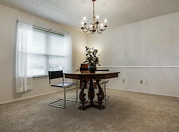 4th image of 3248 Santana Ln