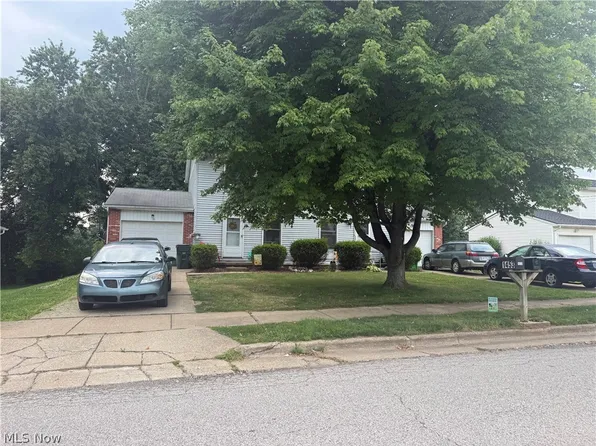 1453 Ellesmere Ave NW, North Canton, OH 44720