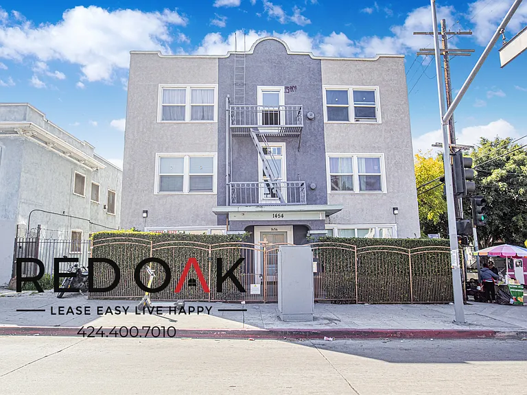 1454 W 3rd St #203 — Photo 4