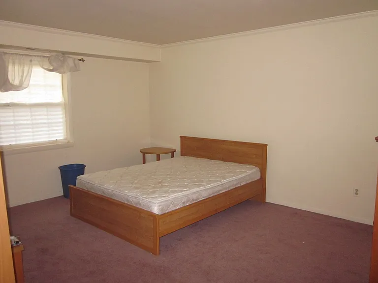 4 Brooking Ct #302 — Photo 9