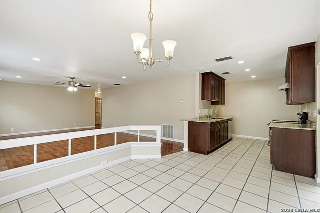 4918 Dare Ln — Photo 9