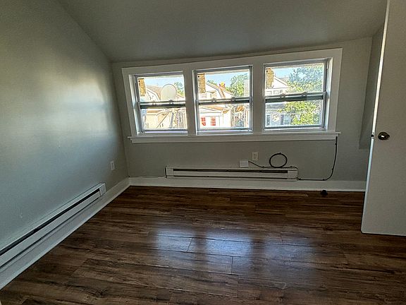 3rd image of 159 N 12th St Floor 3