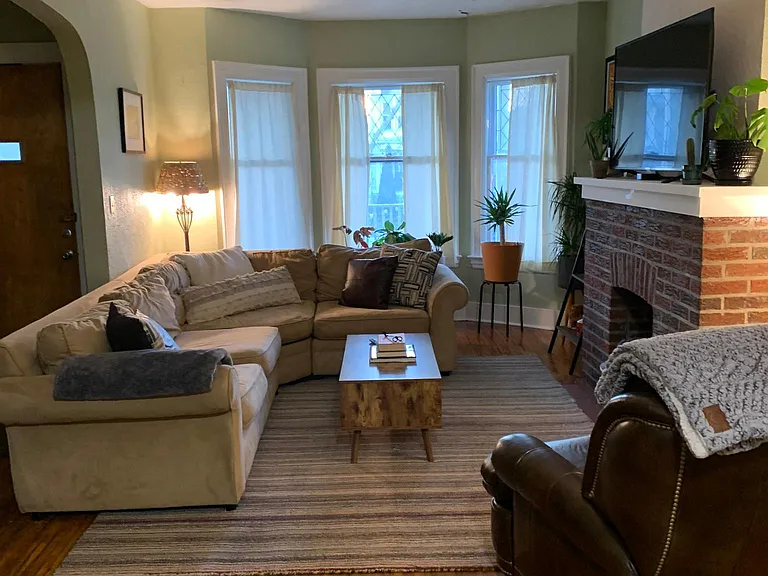 709 Richmond Ave #1 — Photo 13