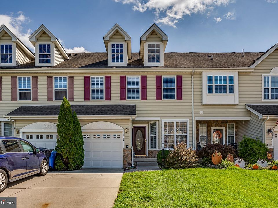 1st image of 121 Westbrook Dr
