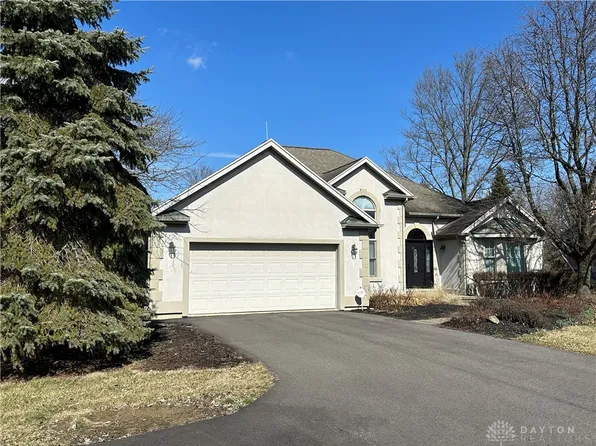 635 Quiet Creek Ct, Wilmington, OH 45177