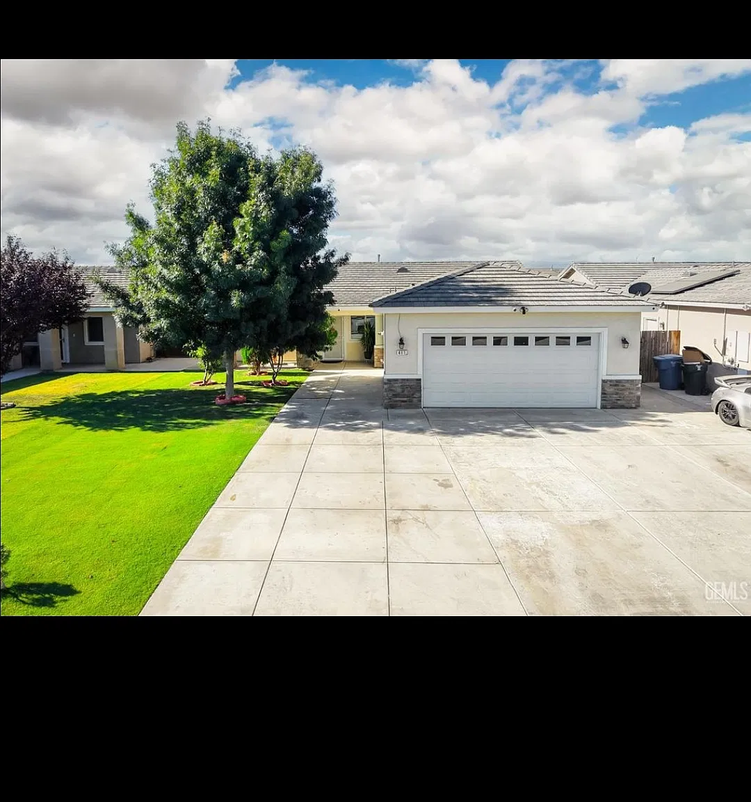Darling Point Dr, Bakersfield — Photo 1