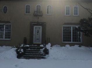 10701 S Seeley Ave, Chicago, IL 60643