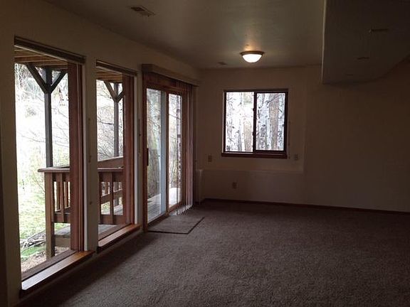 5th image of 156 Silver Springs Rd