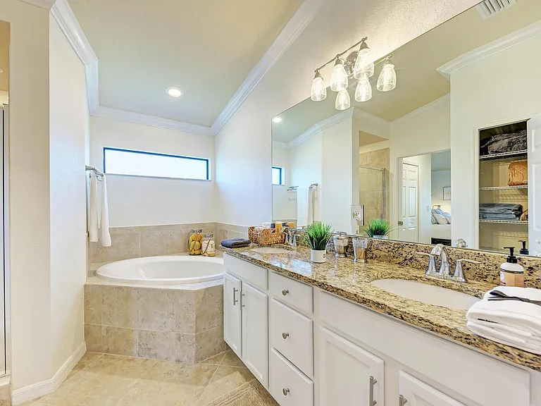 5558 Palmer Cir #206 — Photo 15