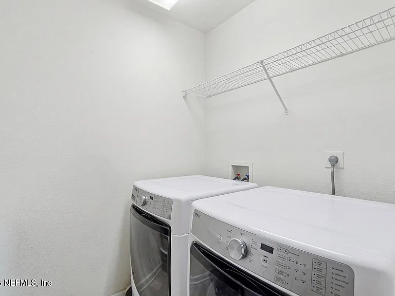 4008 Lionheart Dr — Photo 20
