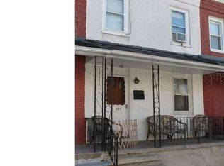 1014 Chestnut St, Bristol, PA 19007