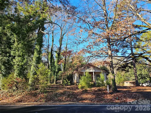 212 S Main St, Richburg, SC 29729