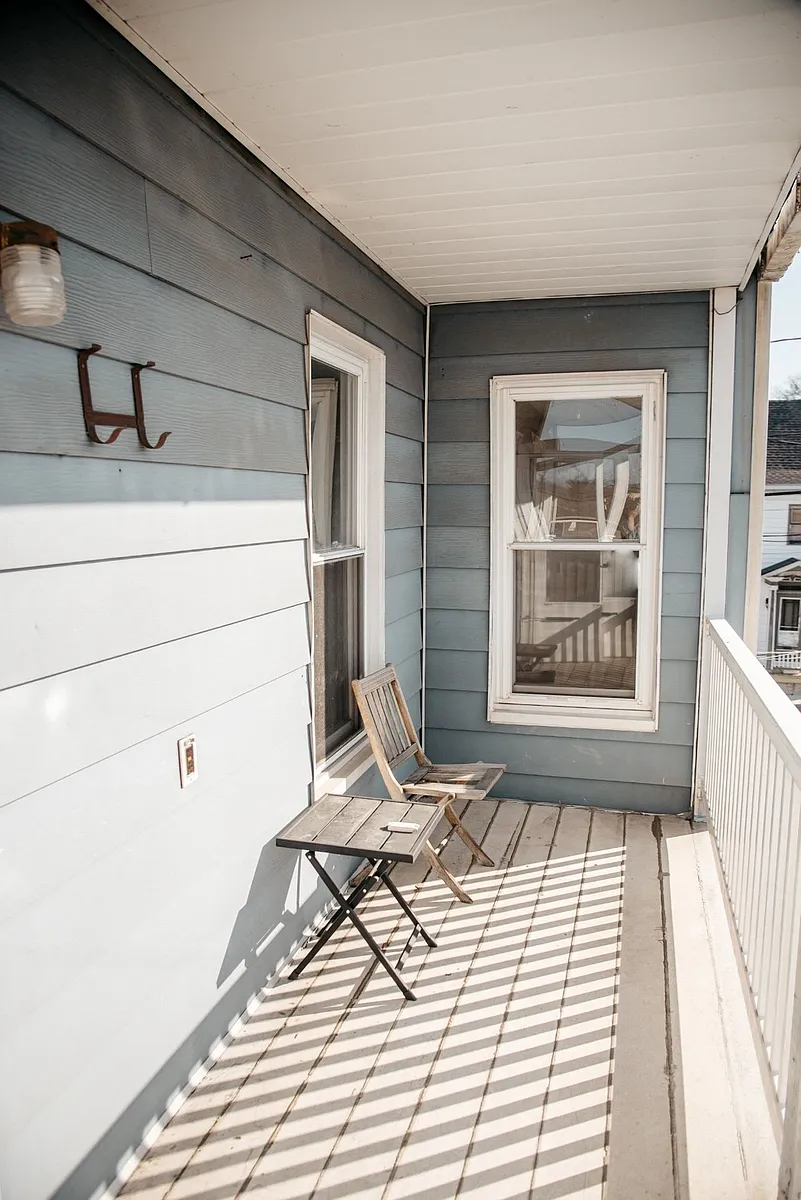 Building Photo - 166 Nissley St #2
