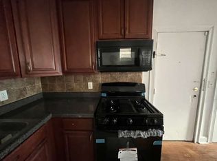 92 Woodlawn Ave #1E, Jersey City, NJ 07305