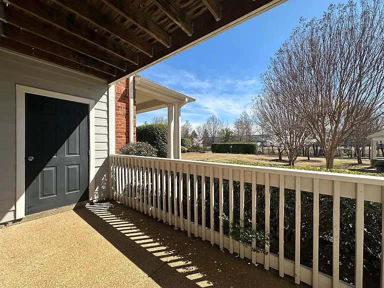 Hamilton at Turman Farms Apartments — Photo 38