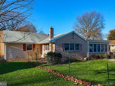 848 W Elm St Palmyra Pa 17078 Zillow