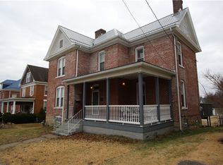 109 Cherry Ave, Houston, PA