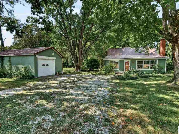 10551 S Hutchinson St, Terre Haute, IN 47802