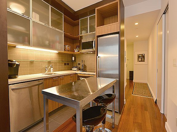 3rd image of 610 W 42nd St APT 23J