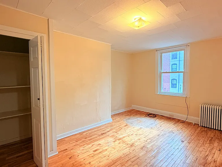 111 College St #3C — Photo 8