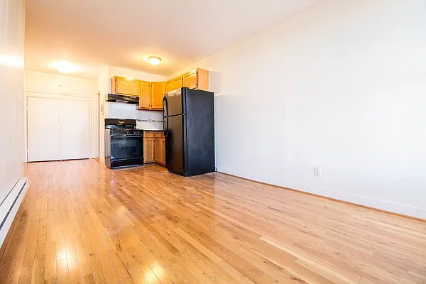 Rented by RES New York | media 1