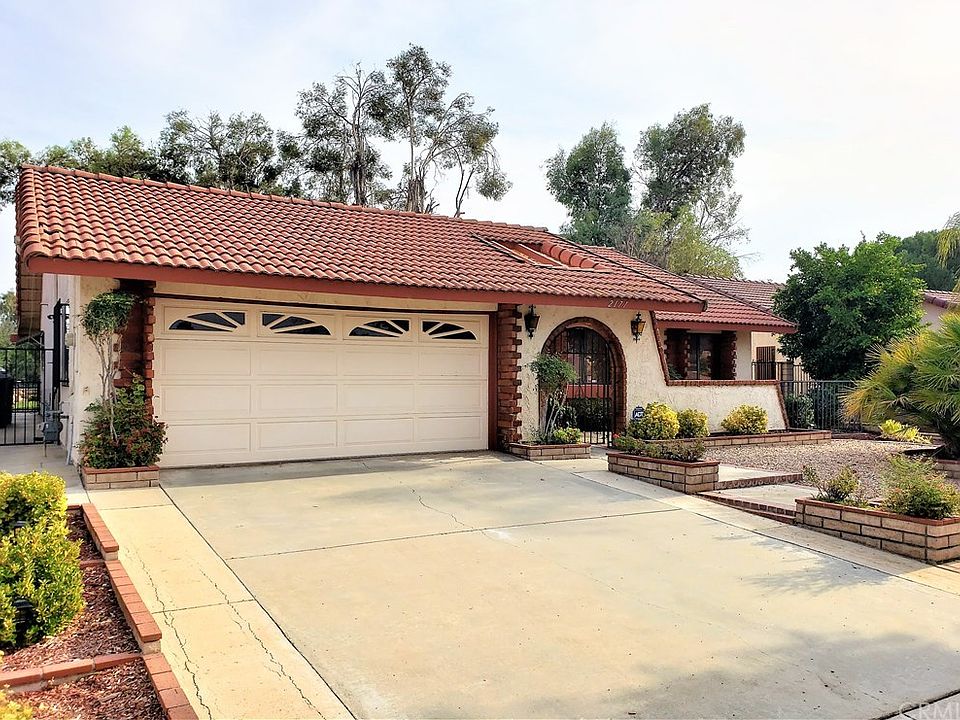 1st image of 2177 Aspen Dr
