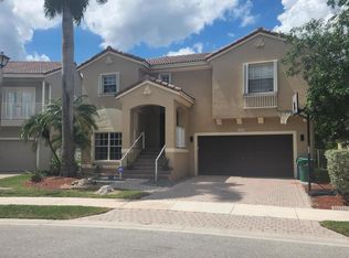 12685 NW 10th St, Coral Springs, FL 33071