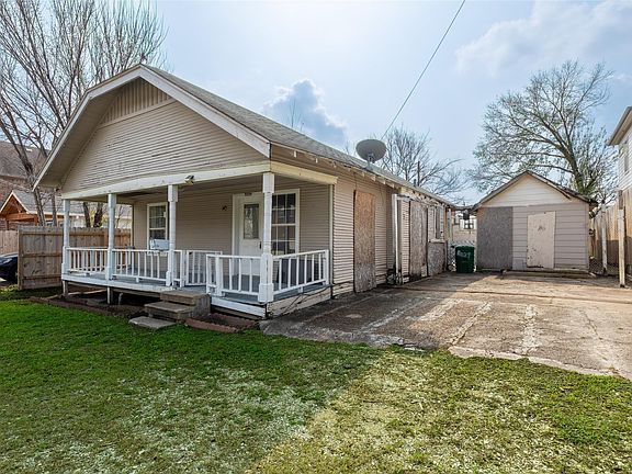 3rd image of 5229 Eigel St