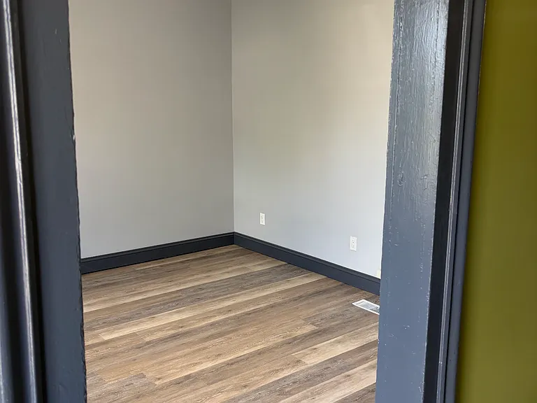431 Albright St SE — Photo 12
