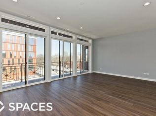 1333 W Taylor St, Chicago, IL 60607