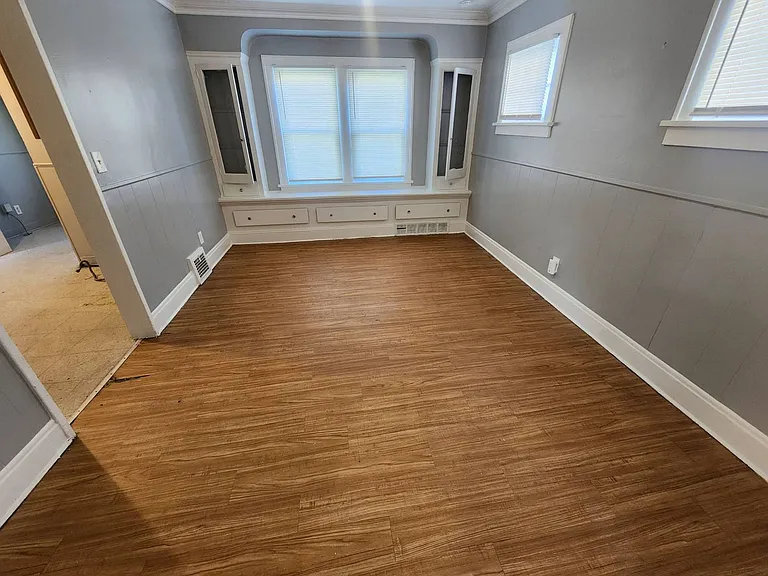 1506 Larchmont Rd — Photo 10