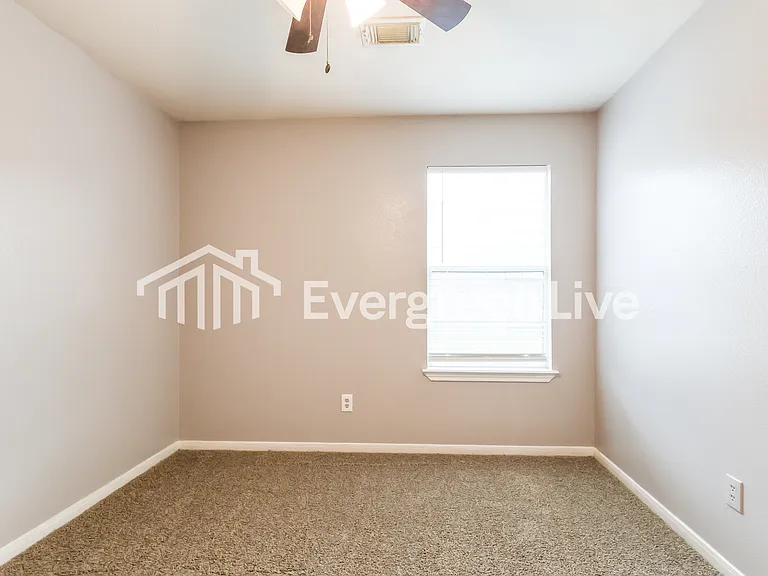 15411 Hickory Dale St — Photo 12