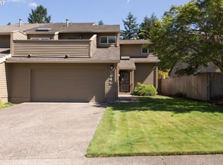 8040 SW Connemara Ter, Beaverton, OR 97008