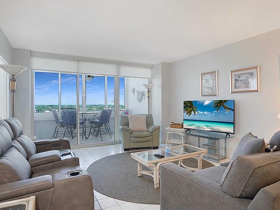 4th image of 4040 Galt Ocean Drive #801
