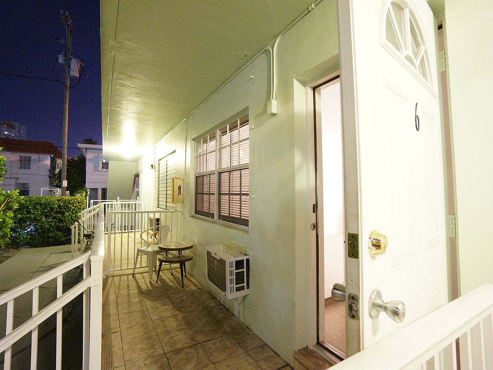 1st image of 542 Euclid Ave APT 6