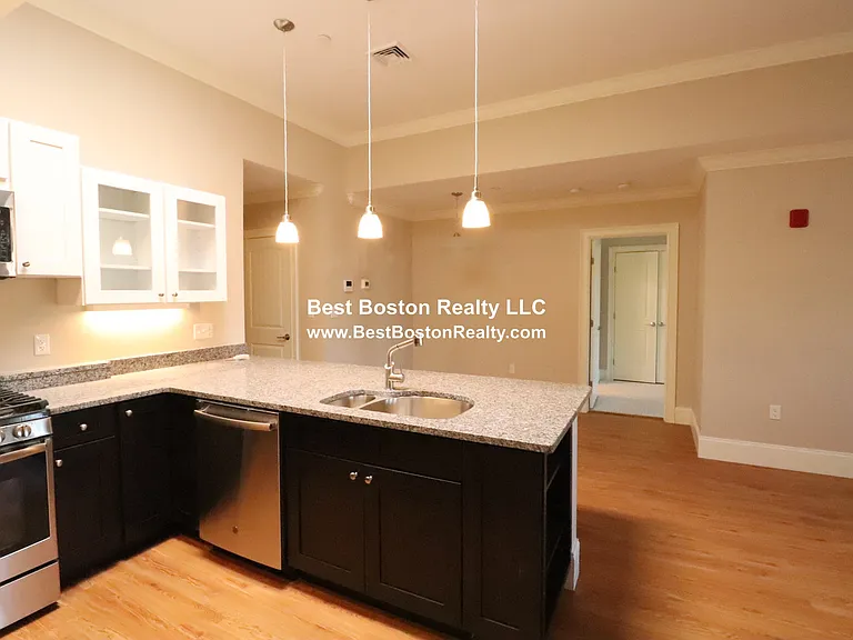 286 Main St #206 — Photo 9