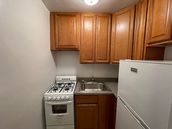 2nd image of 61-61 Woodhaven Blvd #A22