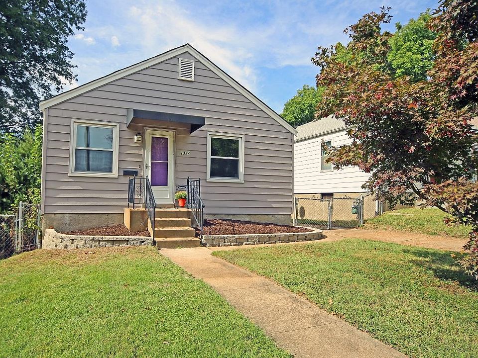 1st image of 1327 Fairmount Ct