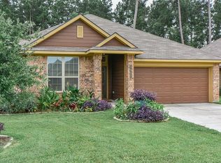 1957 Briar Grove Dr, Conroe, TX 77301