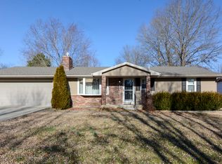 2022 Acacia Club Rd, Hollister, MO 65672