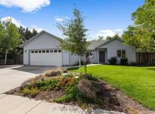 1856 SW Kalama Ave, Redmond, OR 97756