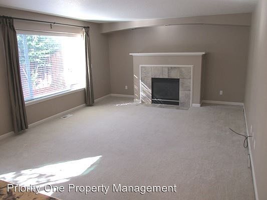 3rd image of 537 NE 64th Ct