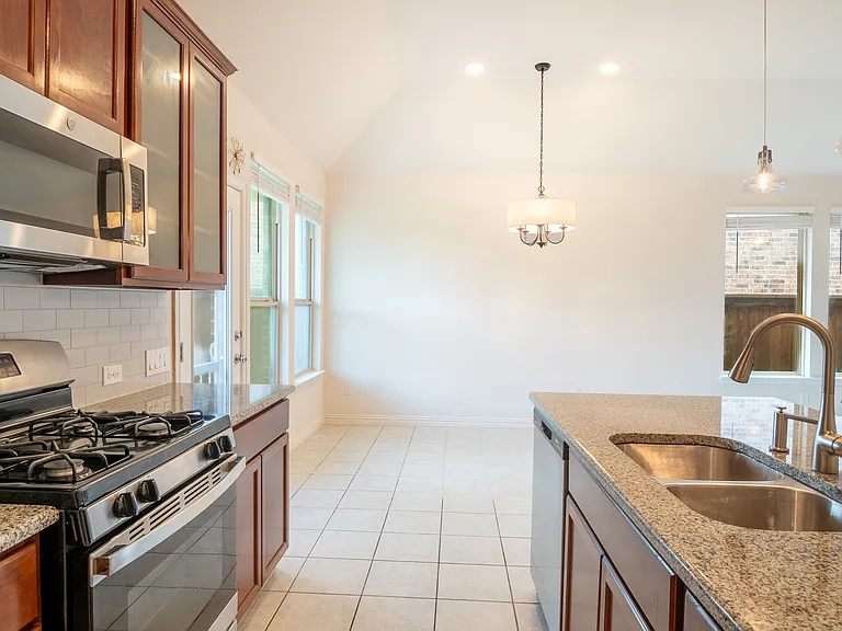 420 Kirkham Dr — Photo 22