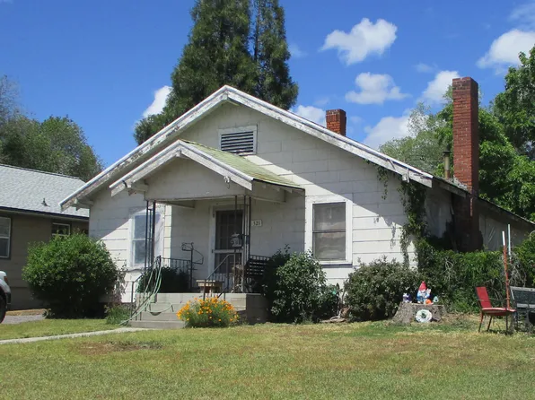 321 Crater Lake Pkwy, Klamath Falls, OR 97601