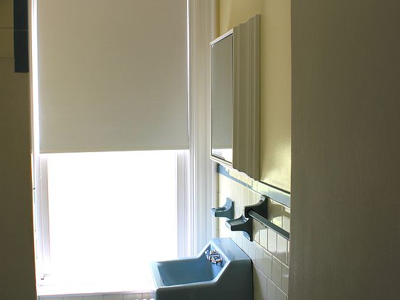 5th image of 6 Pleasant St #2